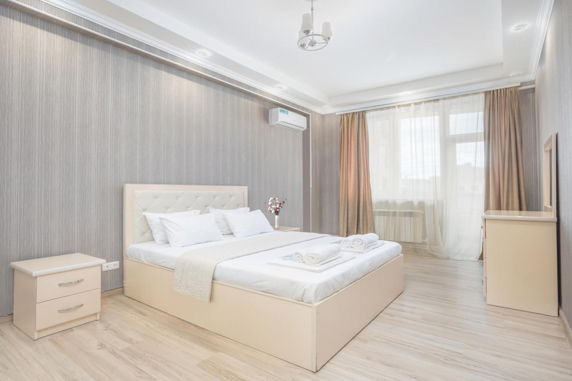2 Bedrooms 2 Bathrooms Large And Lux Apartment Best Location Erywań Zewnętrze zdjęcie